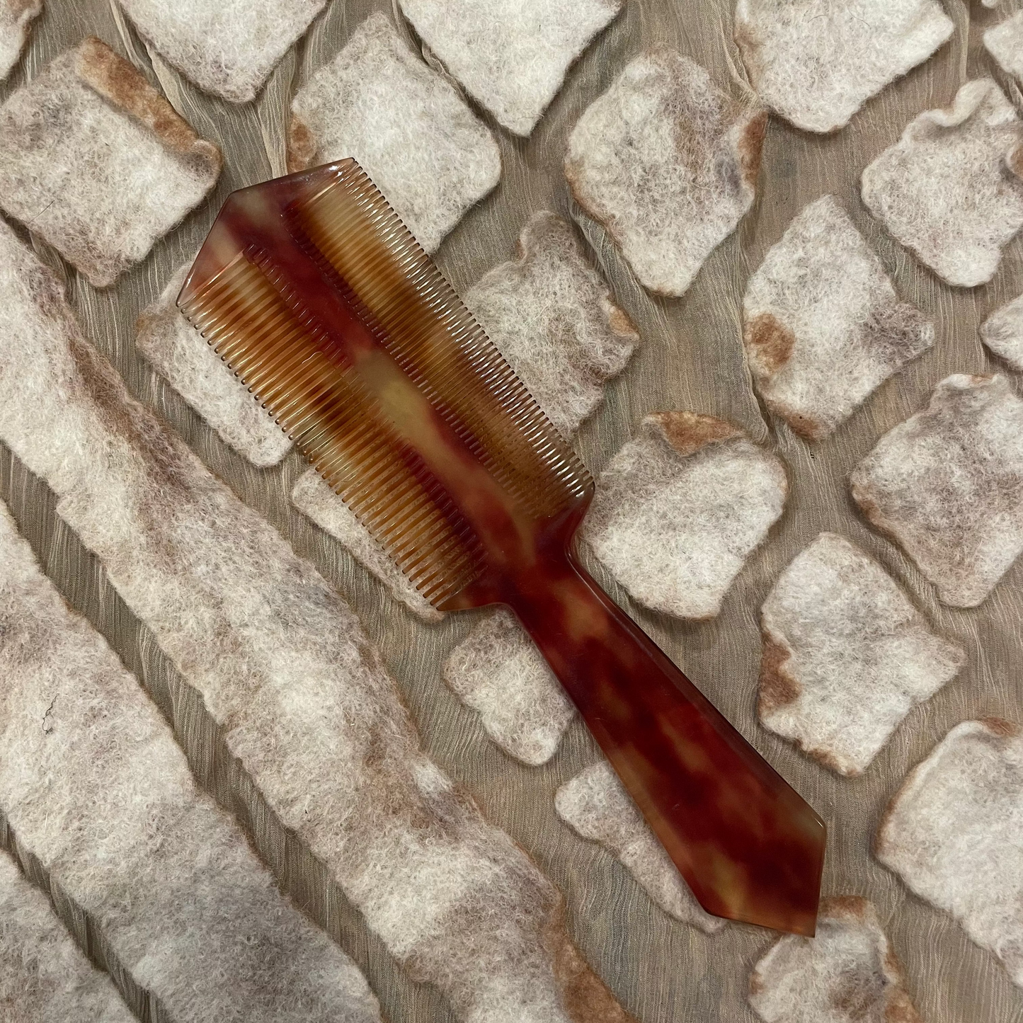 Plastic Comb | Antique Hair Accessory | Variant 2