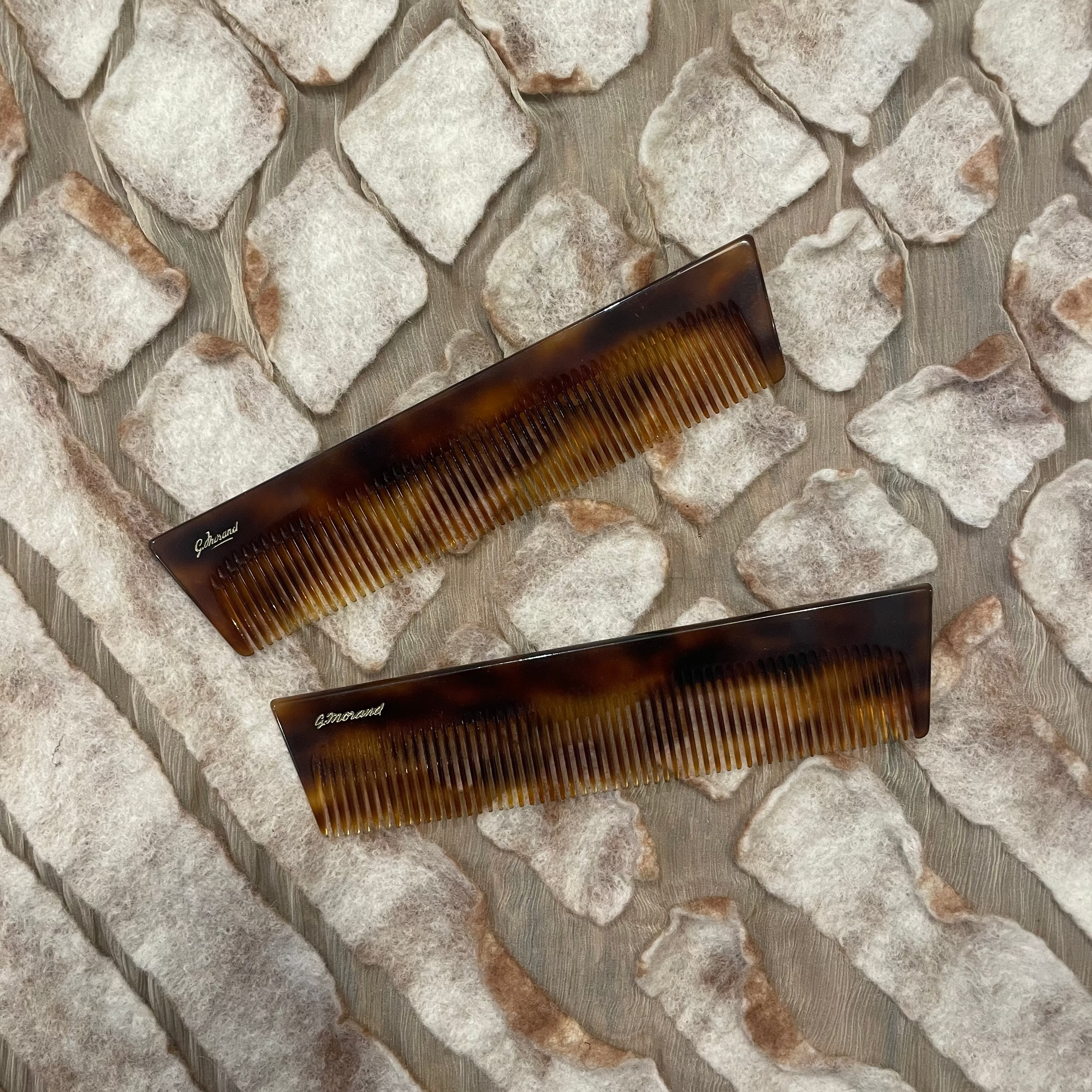 Plastic Comb | Antique Hair Accessory | Variant 3