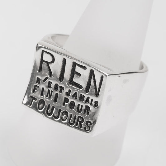 Engraved Signet Ring 'Rien...'